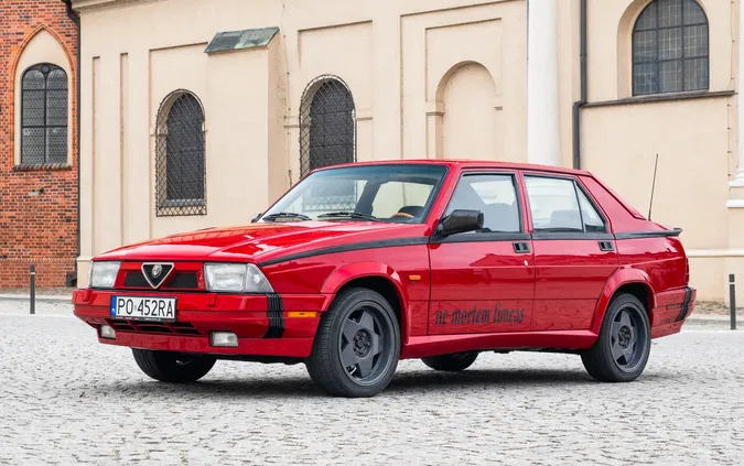 samochody osobowe Alfa Romeo 75 cena 89000 przebieg: 155000, rok produkcji 1989 z Poznań